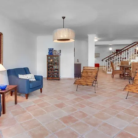 Costa Rica * Gale (Albufeira)