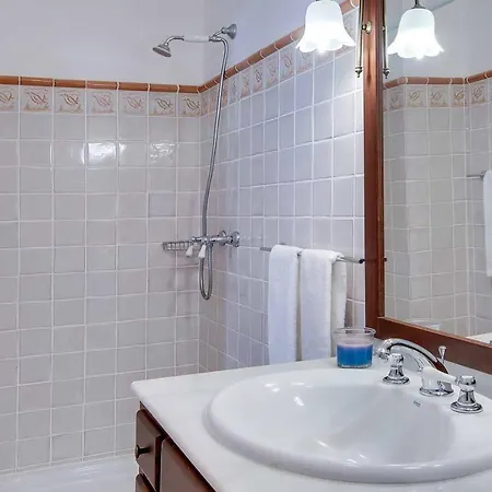 Costa Rica Gale (Albufeira)